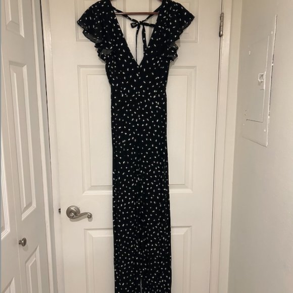 Lulus Wide leg Jumpsuit Black White Fine Print Open Back Ruffle Shoulder S - Picture 10 of 16